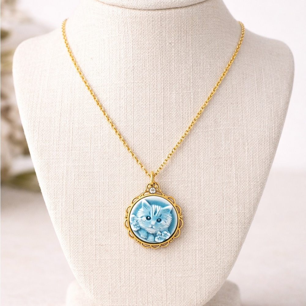 Vintage Style Cat Cameo Necklace Gold Tone 16" Chain Cat Lover Gift New